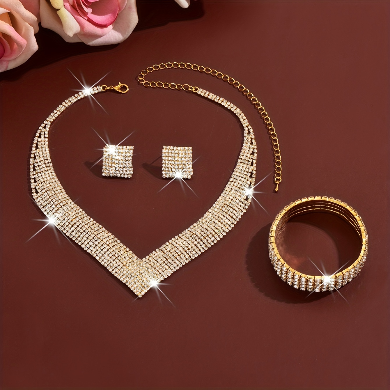 Atmospheric Elegant Women's Jewelry Set with Necklace and Earrings